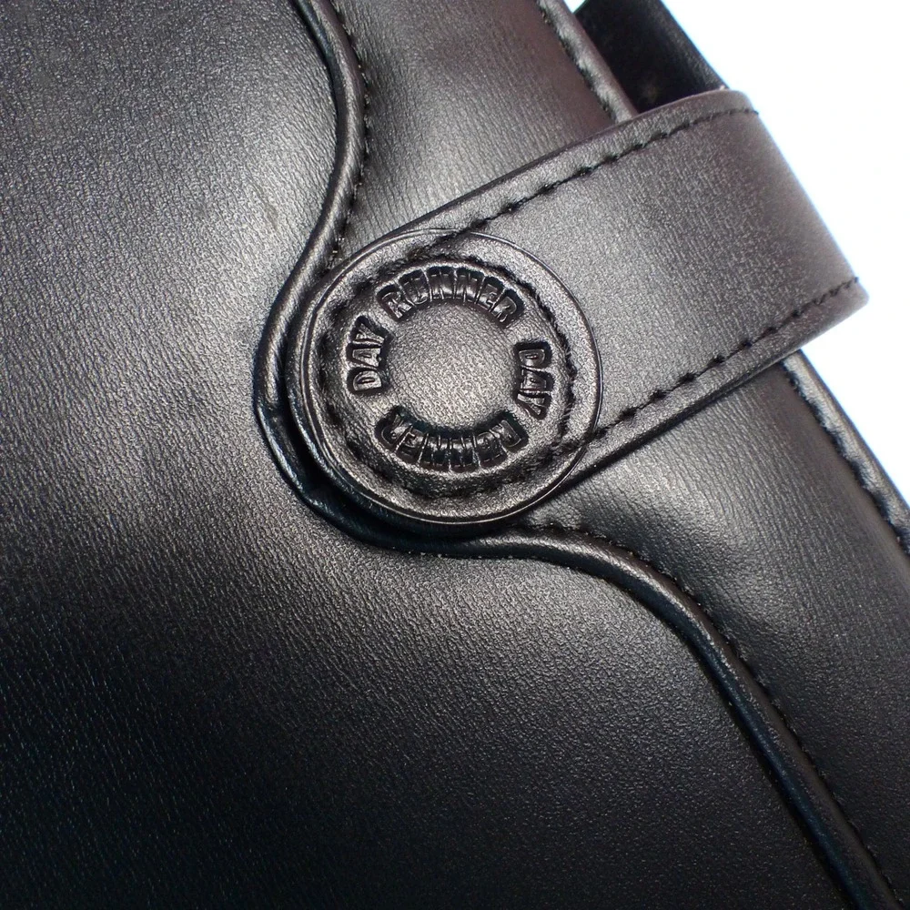 Day Runner FactCentre Organizer Black Faux Leather Vtg 90s Snap Close 3 Ring NOS